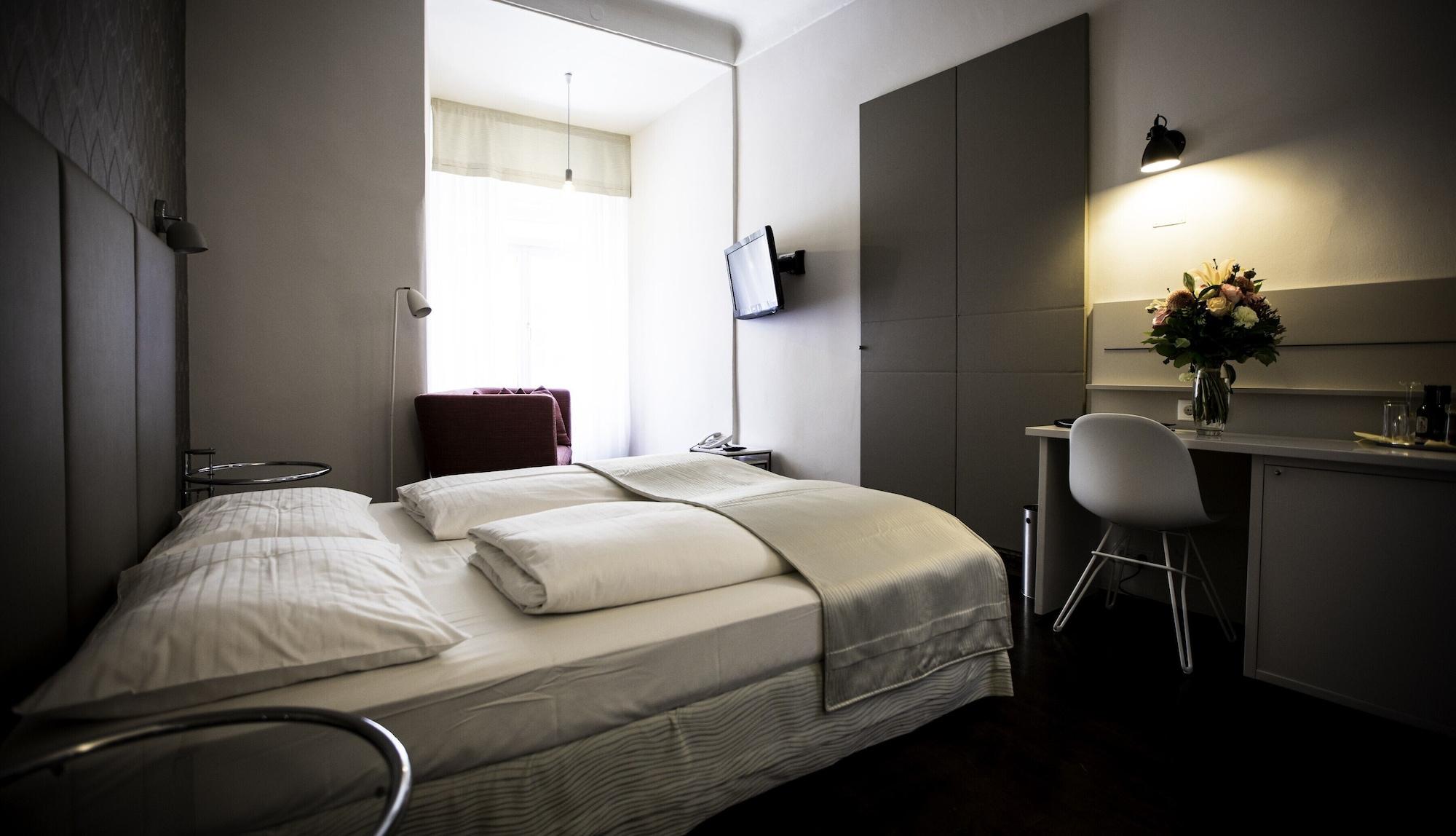 Boutique Hotel Dom - Rooms & Suites Γκρατς Εξωτερικό φωτογραφία