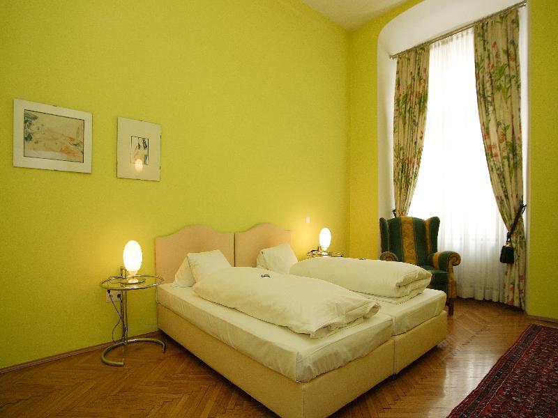 Boutique Hotel Dom - Rooms & Suites Γκρατς Εξωτερικό φωτογραφία
