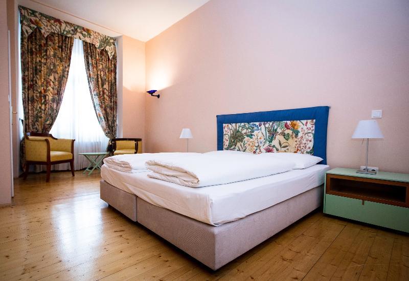 Boutique Hotel Dom - Rooms & Suites Γκρατς Εξωτερικό φωτογραφία